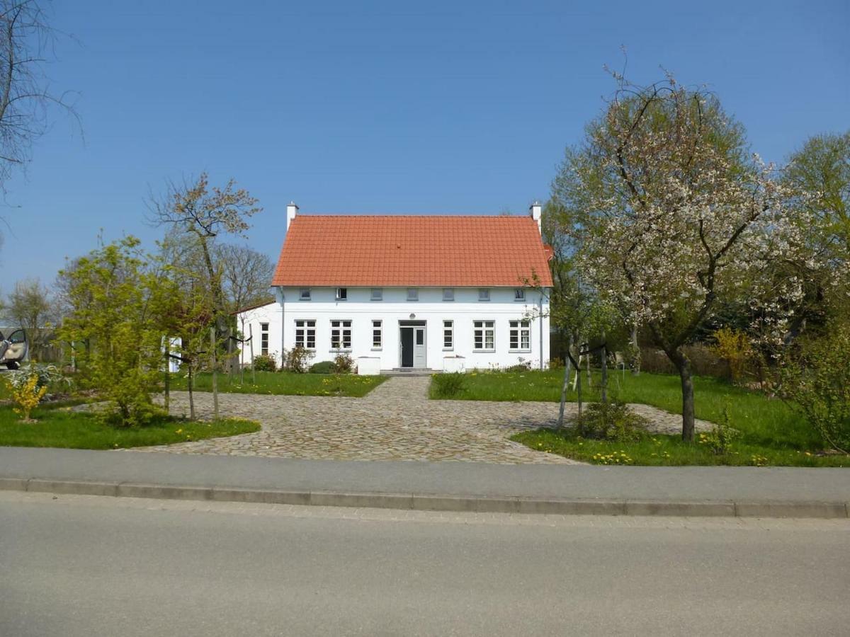 Traumhaftes Luxus-Ferienhaus Warnkenhagen  Εξωτερικό φωτογραφία