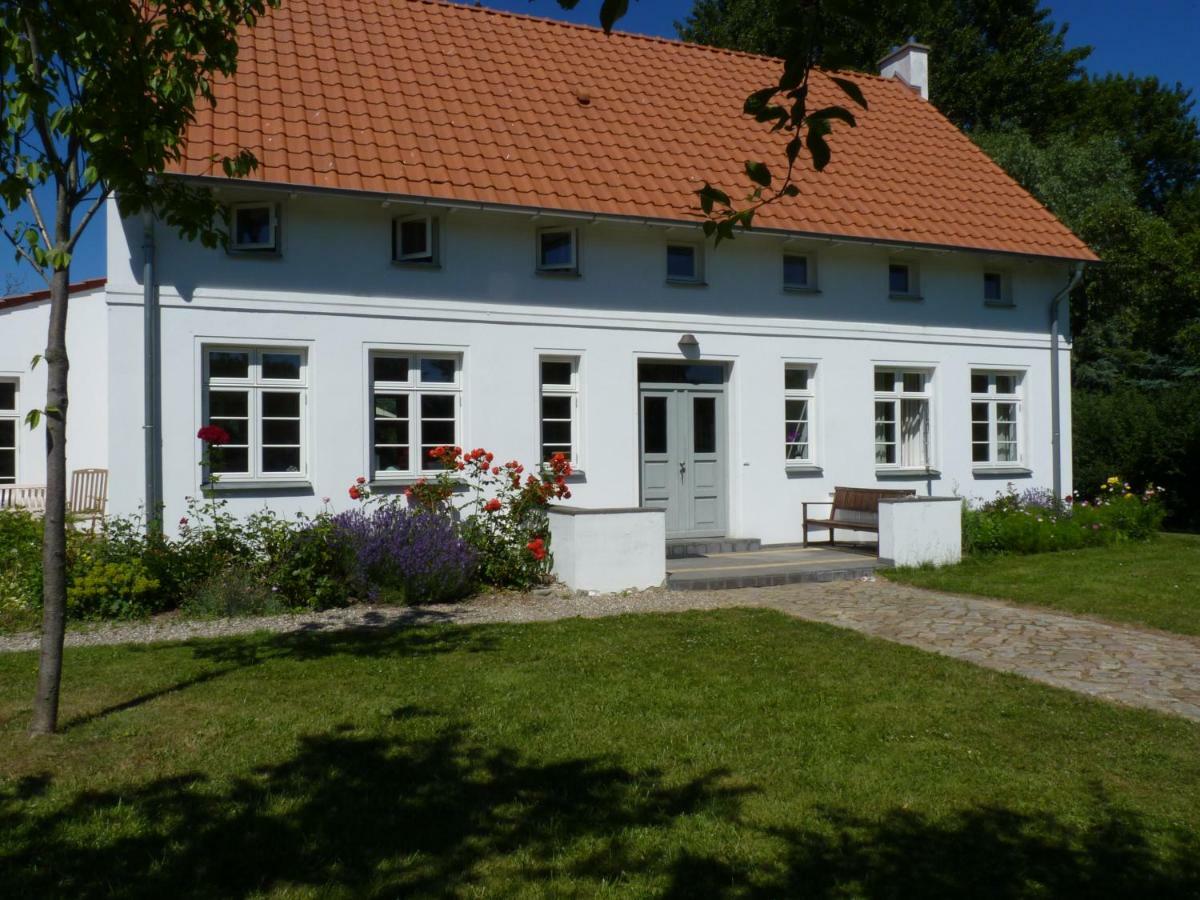 Traumhaftes Luxus-Ferienhaus Warnkenhagen  Εξωτερικό φωτογραφία